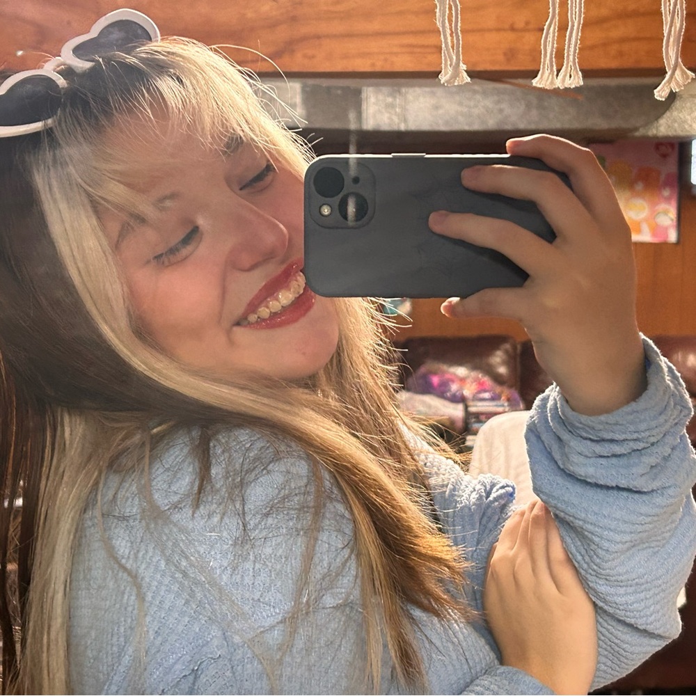 Meet your Posher, Jacqueline